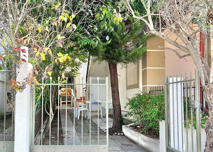 Nikiti Beach Houses